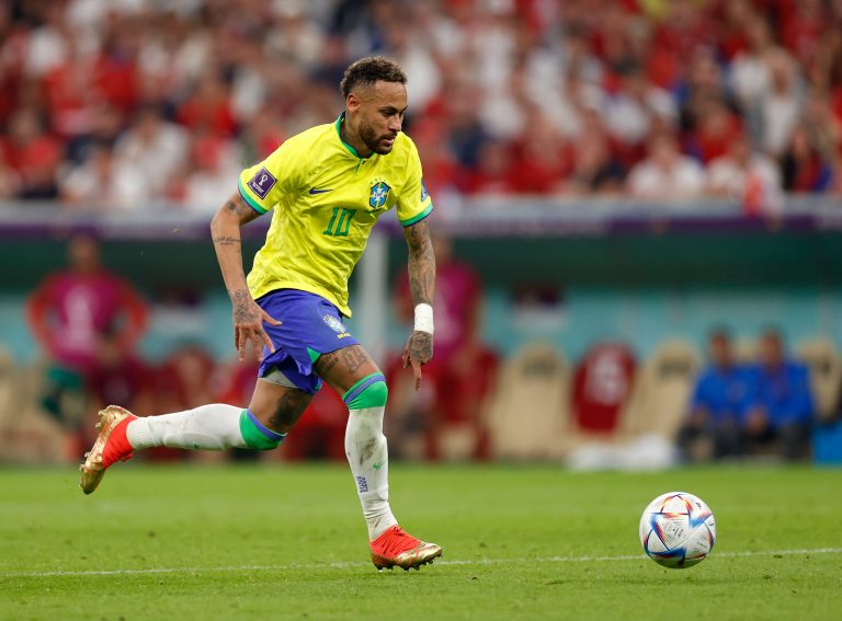 neymar salaris