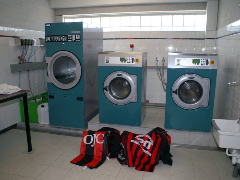 Voetbalshirts Wassen